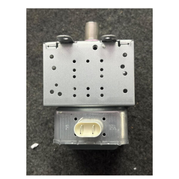 InShot_20260809_045640533 Microwave Magnetron Replacement Part, Universal Magnetron Component with Mounting Bracket